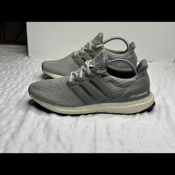 Adidas UltraBoost 4.0 Women's Size 8 Shoes Gray White Sneakers BB6150 - Picture 3 of 8